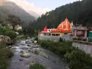 कैंची धाम की रहस्यमय यात्रा